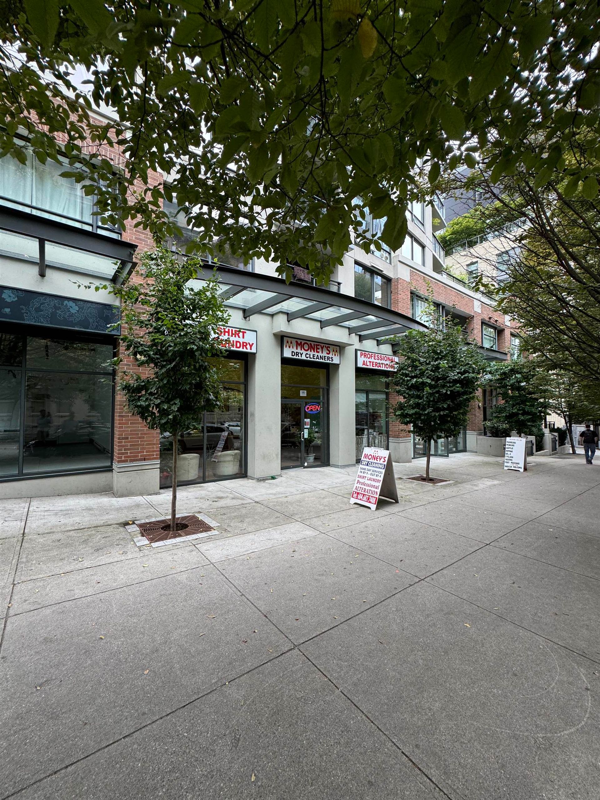 585 Helmcken Street, Downtown VW, Vancouver West 