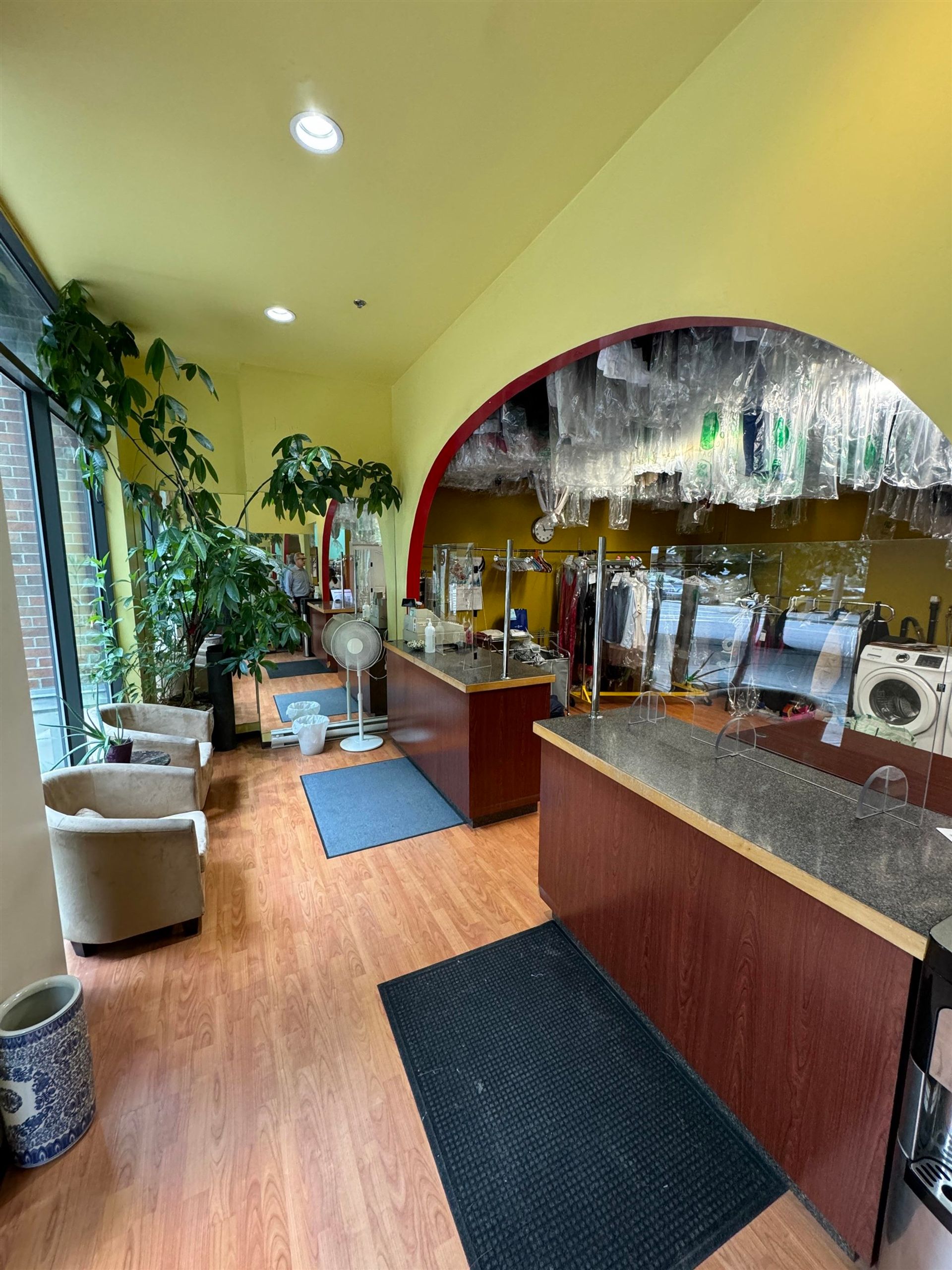 Photo 5 at 585 Helmcken Street, Downtown VW, Vancouver West Photo 5 at 585 Helmcken Street, Downtown VW, Vancouver West