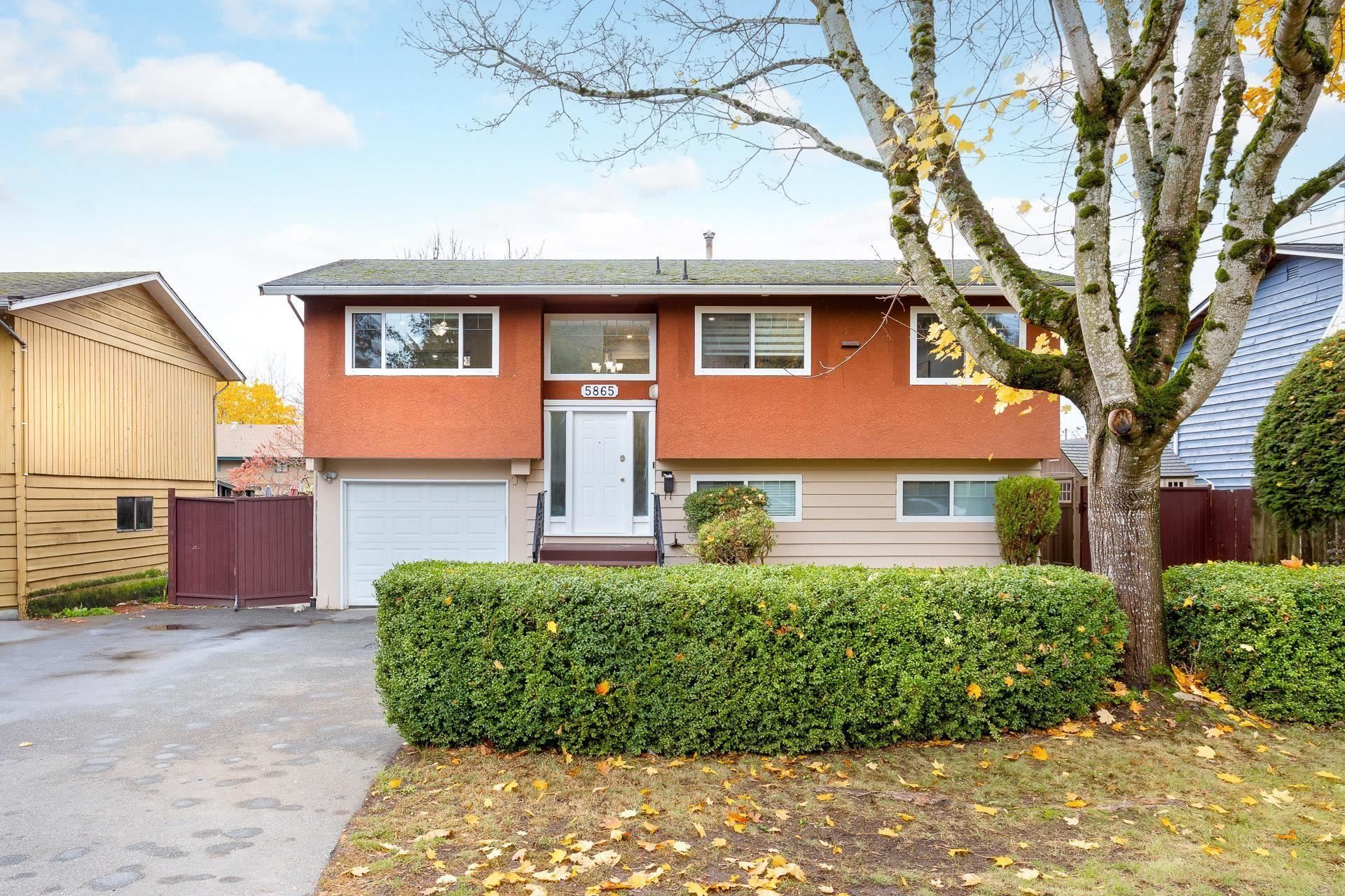 Photo 3 at 5865 179 Street, Cloverdale BC, Cloverdale Photo 3 at 5865 179 Street, Cloverdale BC, Cloverdale