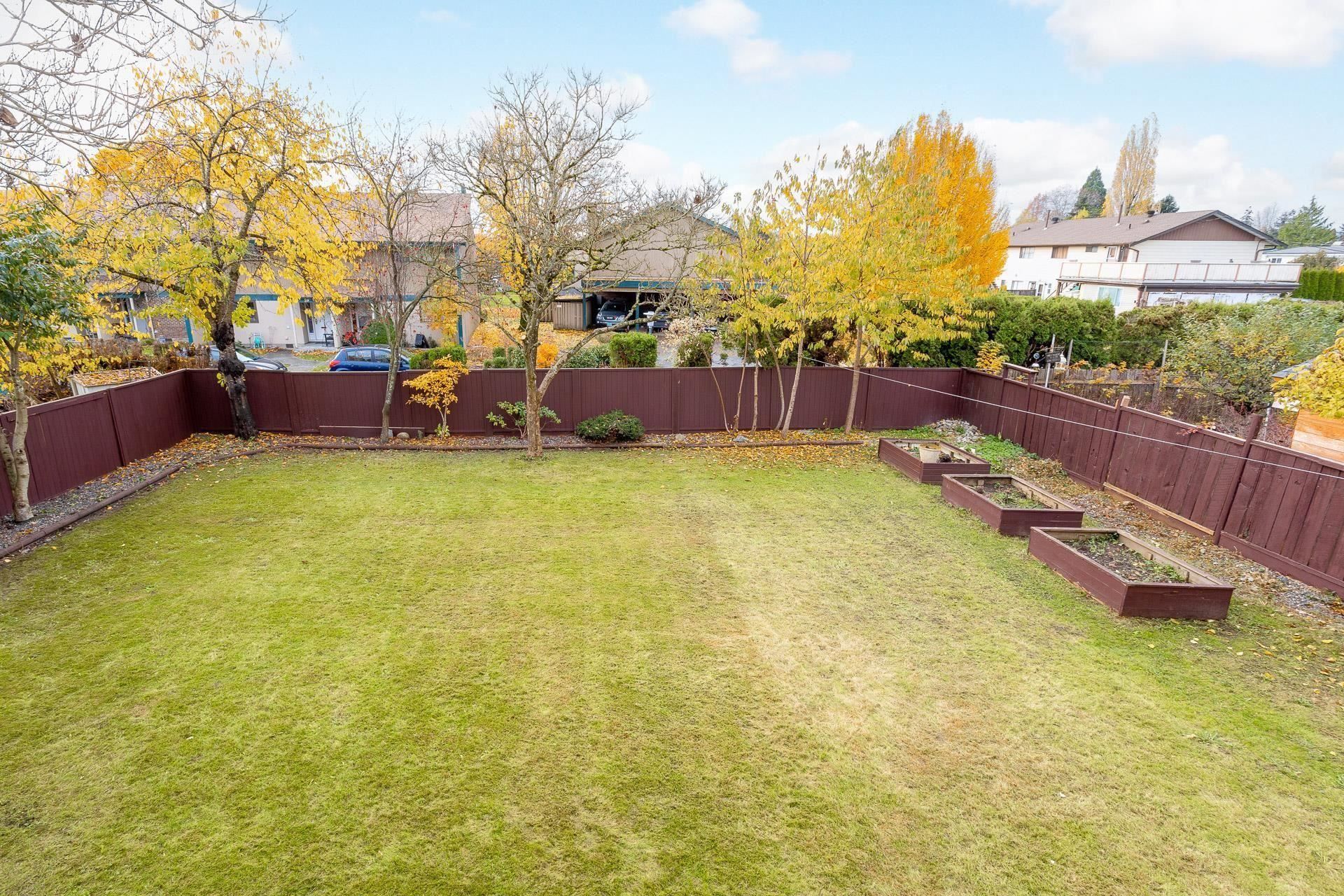 Photo 4 at 5865 179 Street, Cloverdale BC, Cloverdale Photo 4 at 5865 179 Street, Cloverdale BC, Cloverdale