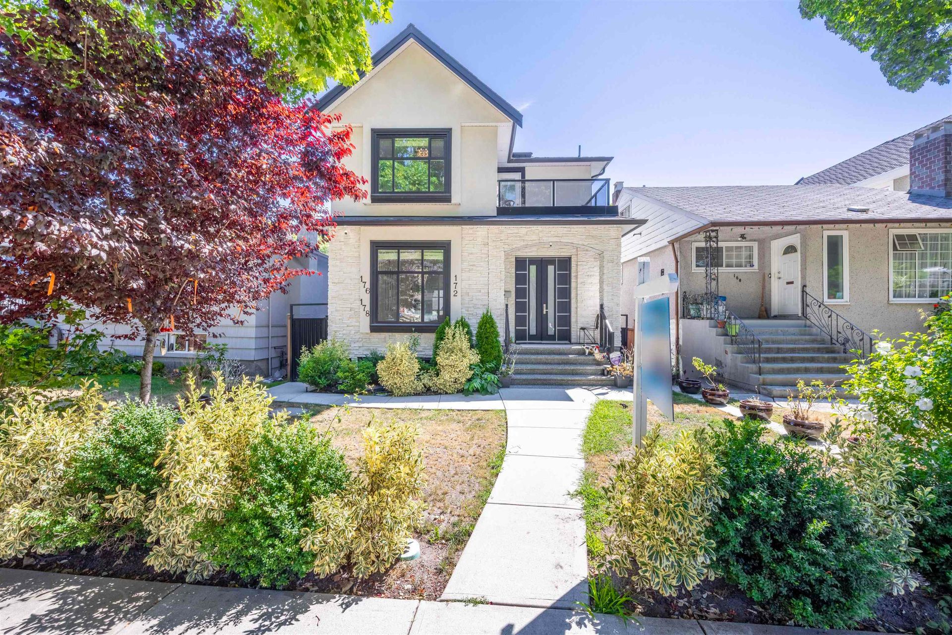 172-ontario-place-main-vancouver-east-01.jpg