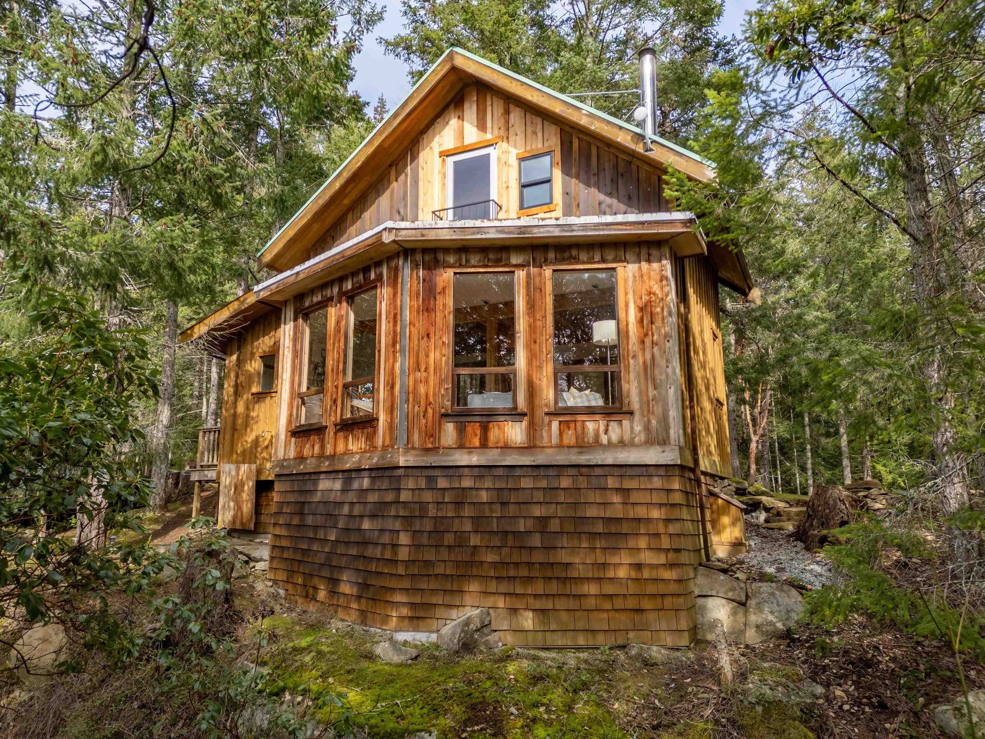 Photo 5 at 390 Juniper Lane, Galiano Island, Islands-Van. & Gulf Photo 5 at 390 Juniper Lane, Galiano Island, Islands-Van. & Gulf