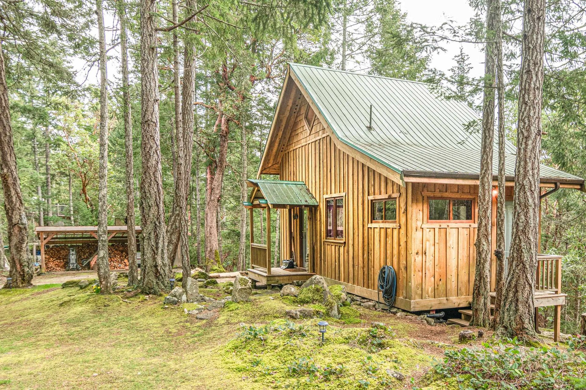 Photo 6 at 390 Juniper Lane, Galiano Island, Islands-Van. & Gulf Photo 6 at 390 Juniper Lane, Galiano Island, Islands-Van. & Gulf