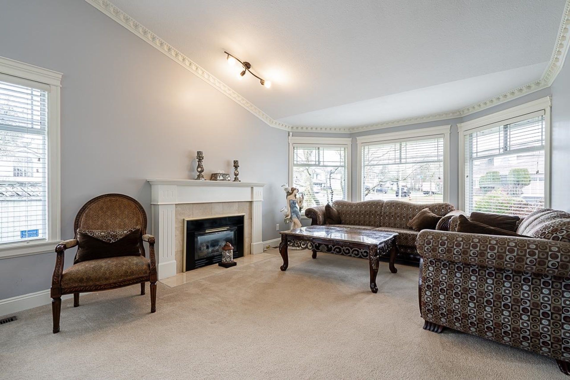 Photo 4 at 8941 143 Street, Bear Creek Green Timbers, Surrey Photo 4 at 8941 143 Street, Bear Creek Green Timbers, Surrey