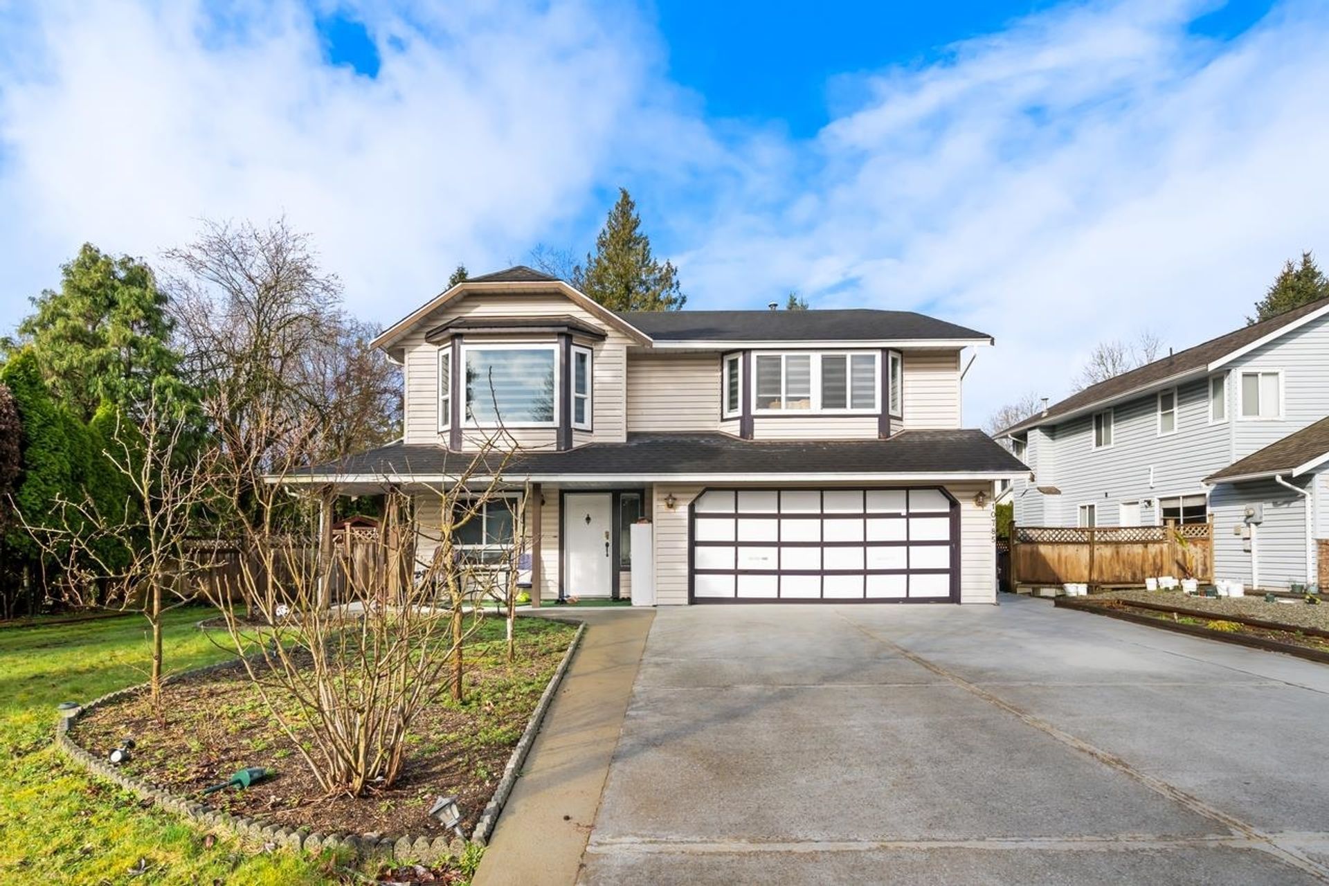 Photo 2 at 10785 155a Street, Fraser Heights, North Surrey Photo 2 at 10785 155a Street, Fraser Heights, North Surrey