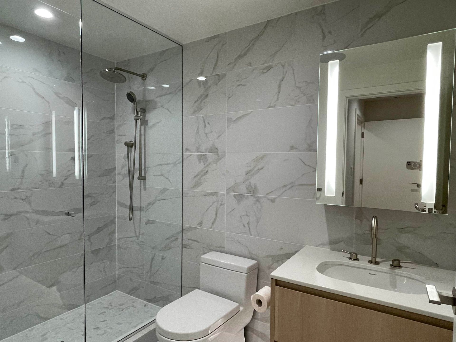 1009 - 6833 Pearson Way3