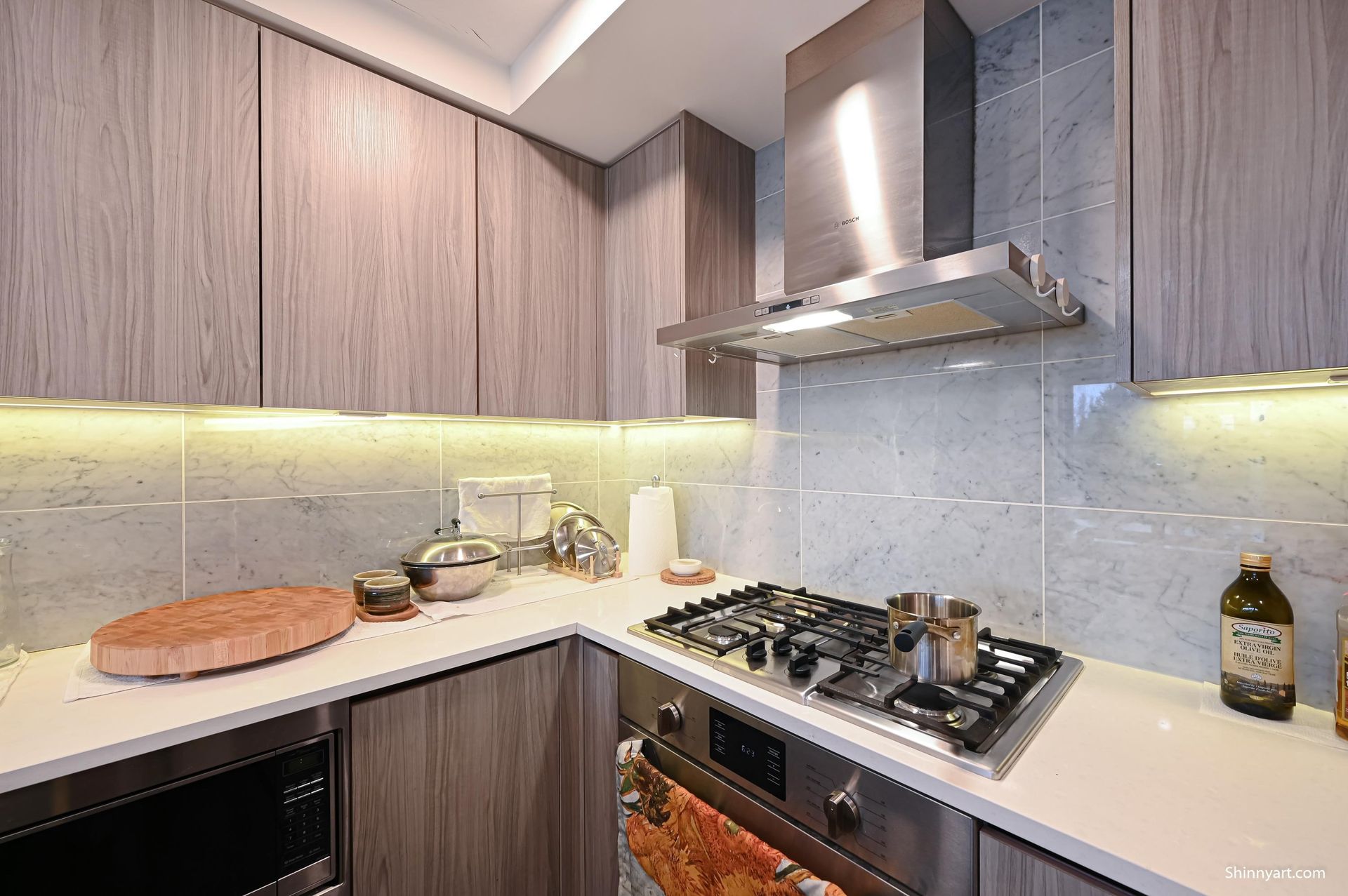 689 - 3311 Ketcheson Road2