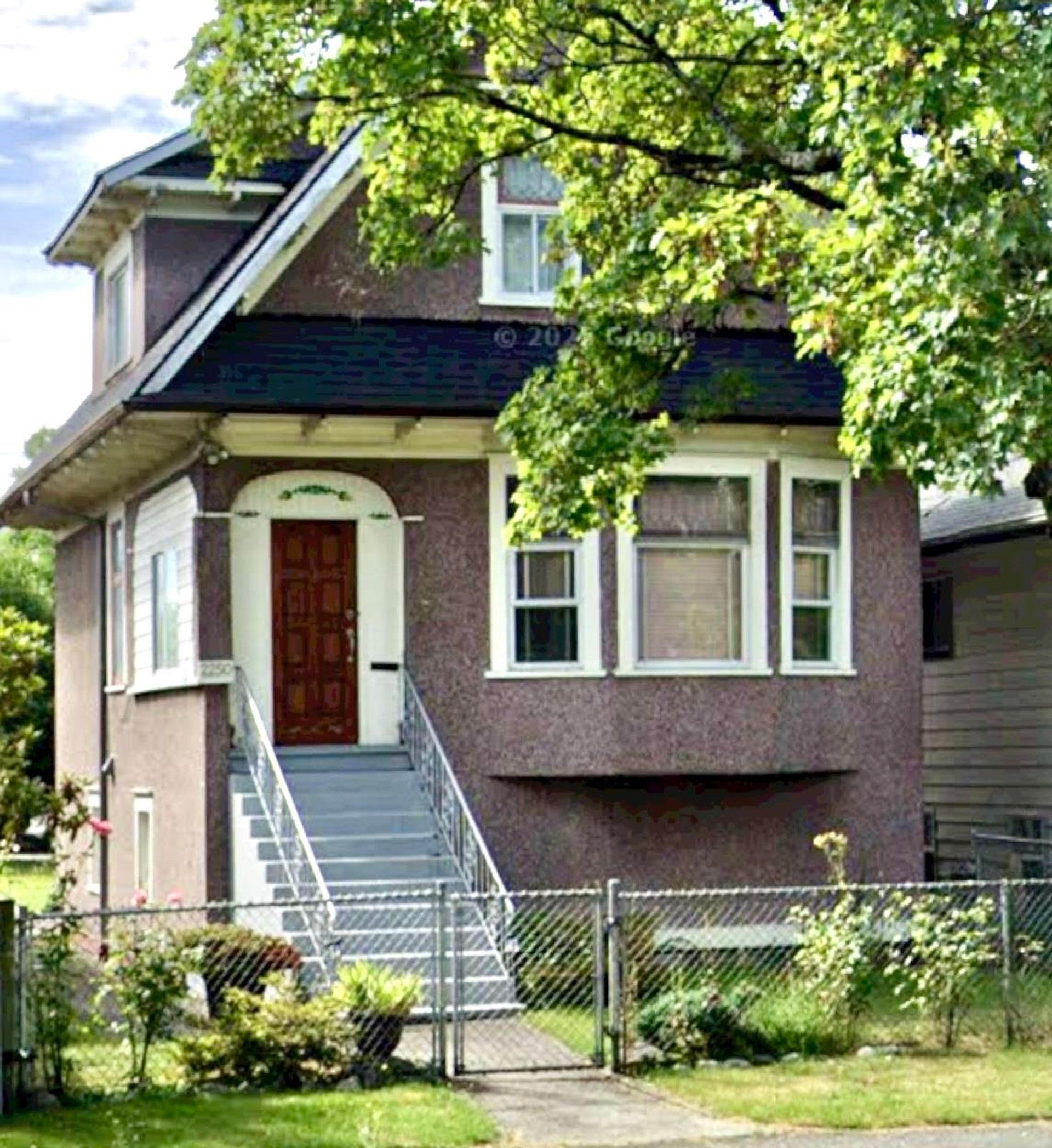 2250 E Pender Street, Hastings, Vancouver East photo number 2 2250 E Pender Street, Hastings, Vancouver East photo number 2