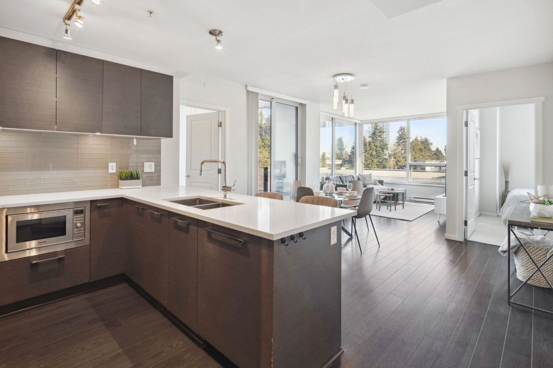 Photo 2 at 509 - 6658 Dow Avenue, Metrotown, Burnaby South Photo 2 at 509 - 6658 Dow Avenue, Metrotown, Burnaby South