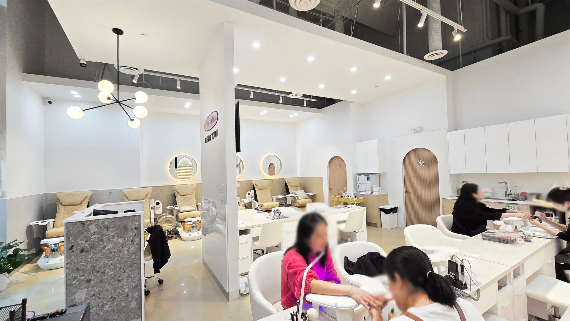 Photo 5 at 6382 Silver Avenue, Metrotown, Burnaby South Photo 5 at 6382 Silver Avenue, Metrotown, Burnaby South