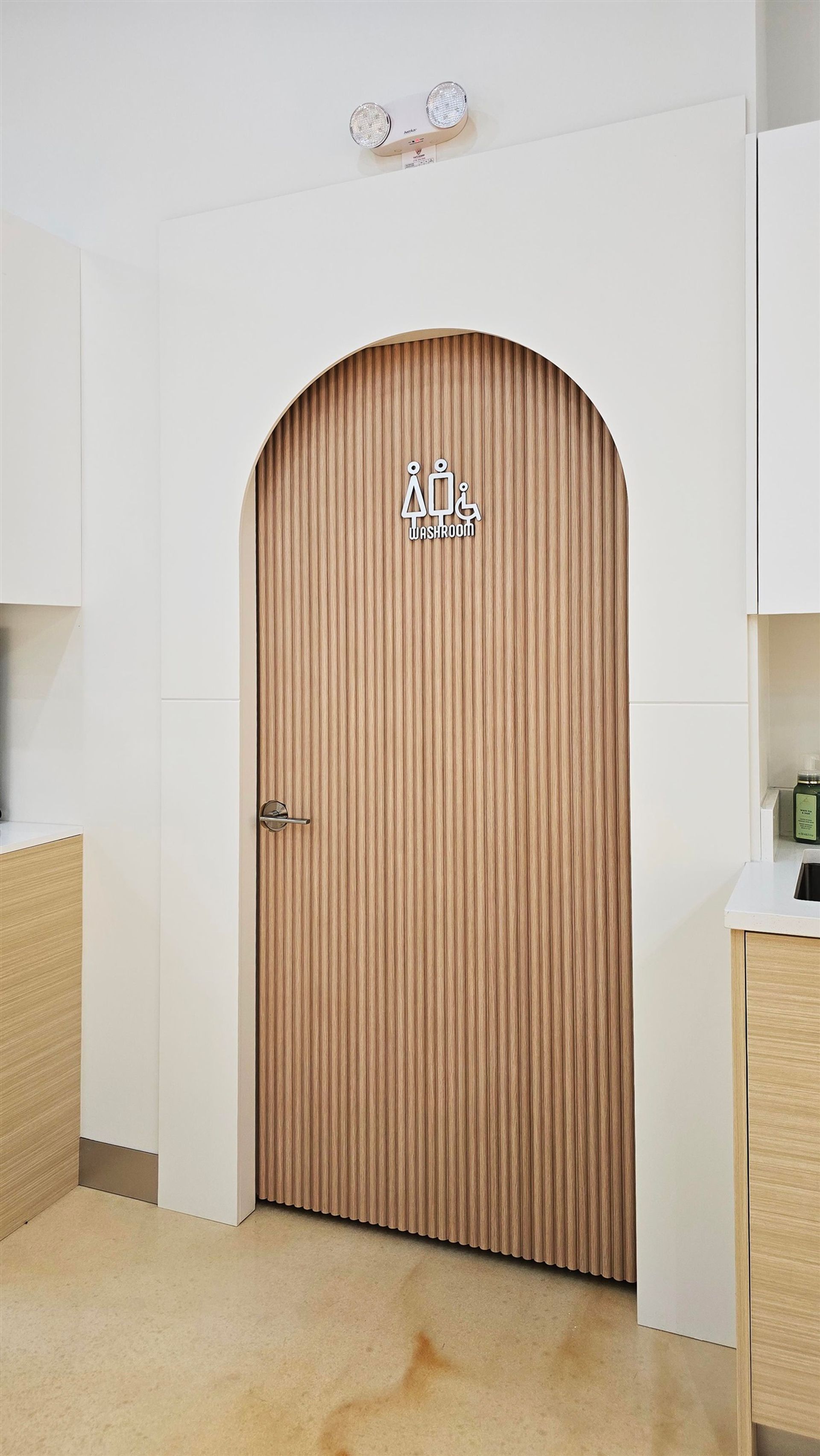 Photo 9 at 6382 Silver Avenue, Metrotown, Burnaby South Photo 9 at 6382 Silver Avenue, Metrotown, Burnaby South