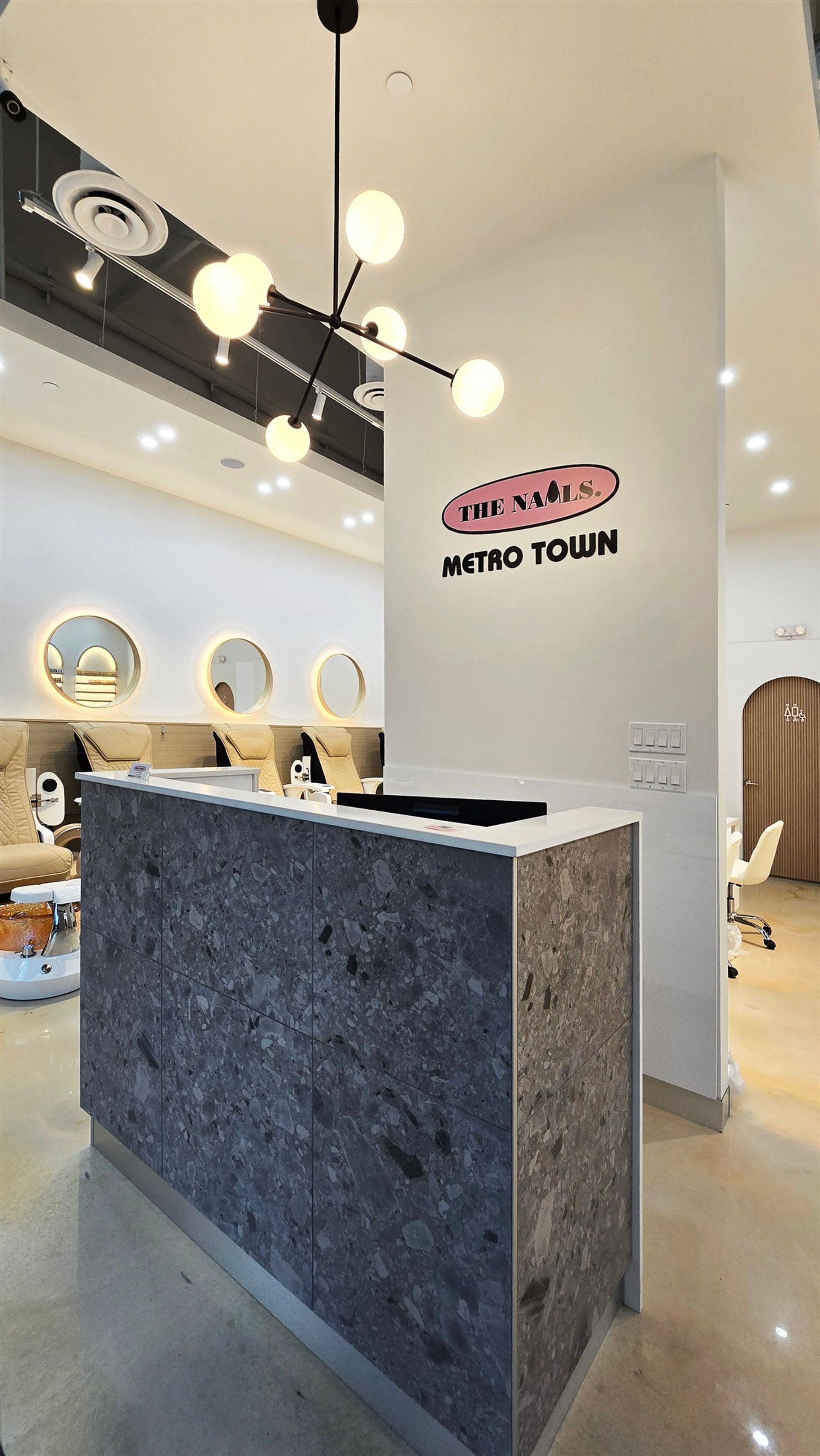 Photo 14 at 6382 Silver Avenue, Metrotown, Burnaby South Photo 14 at 6382 Silver Avenue, Metrotown, Burnaby South