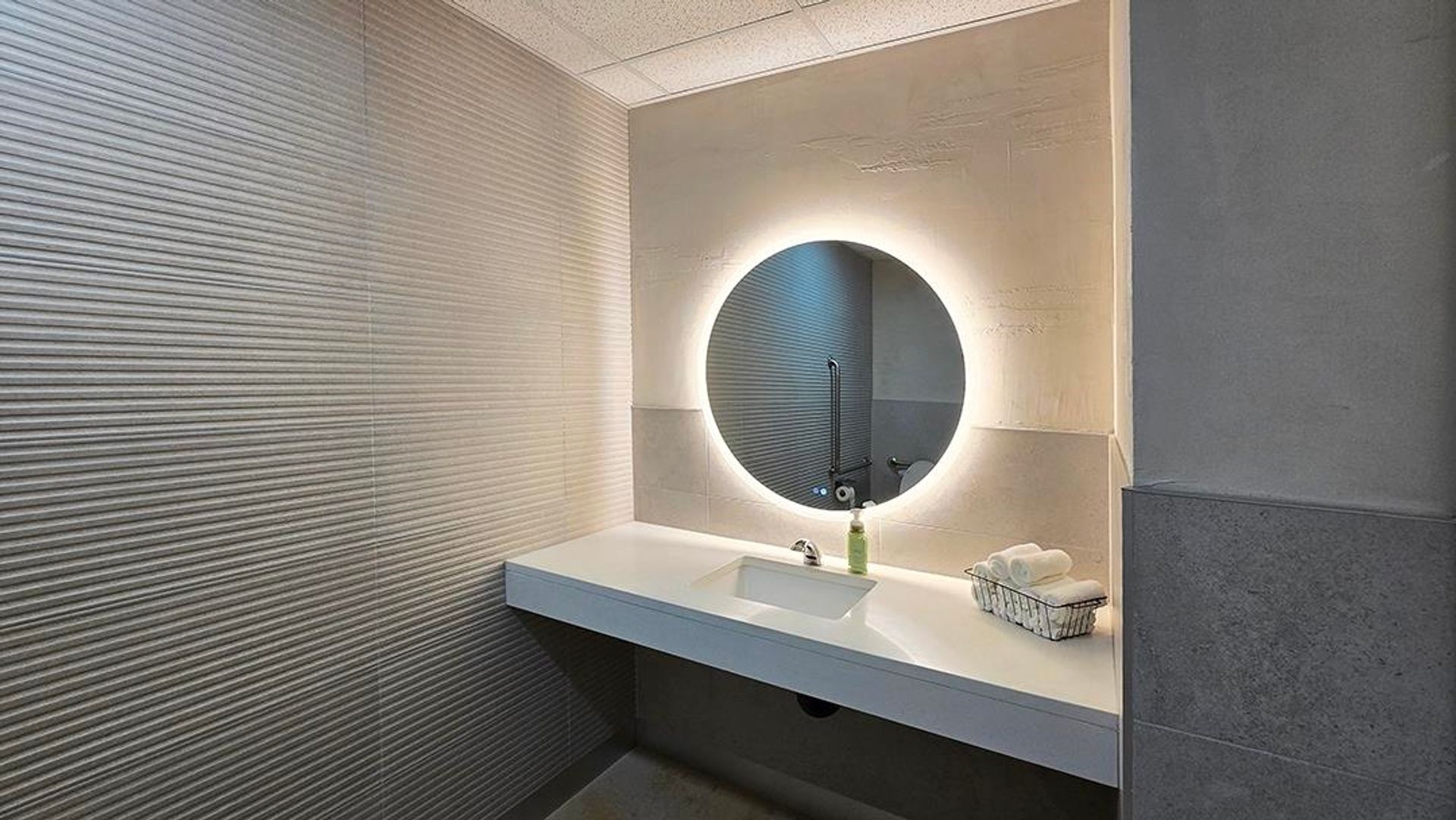 Photo 23 at 6382 Silver Avenue, Metrotown, Burnaby South Photo 23 at 6382 Silver Avenue, Metrotown, Burnaby South