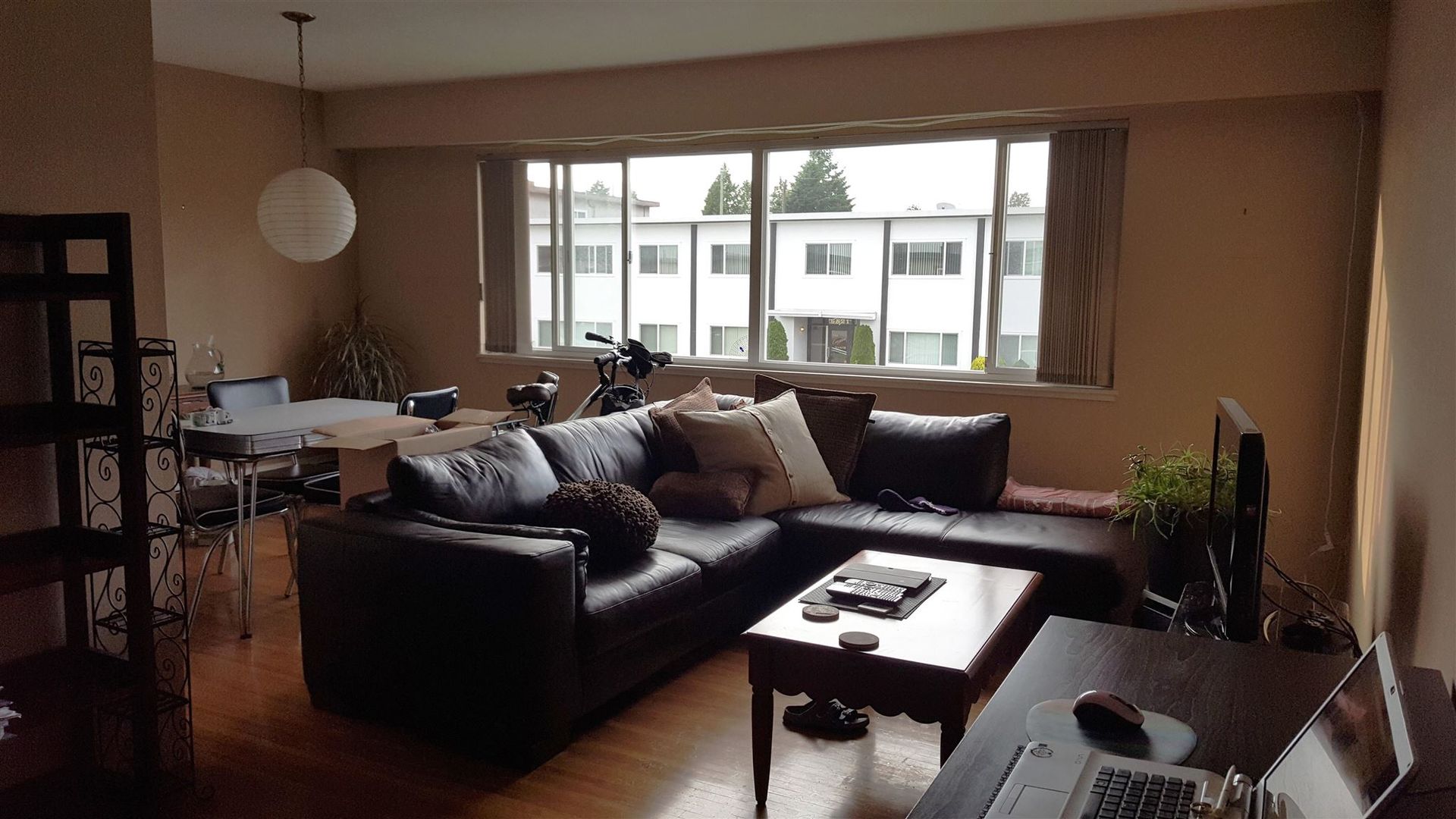 6832 Arcola Street, Highgate, Burnaby South photo number 2