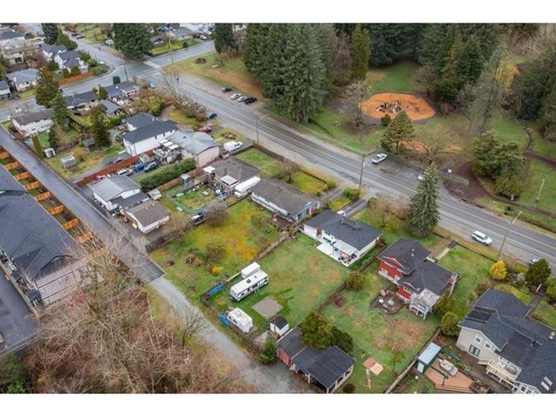 Photo 4 at 33082 11 Avenue, Mission BC, Mission Photo 4 at 33082 11 Avenue, Mission BC, Mission
