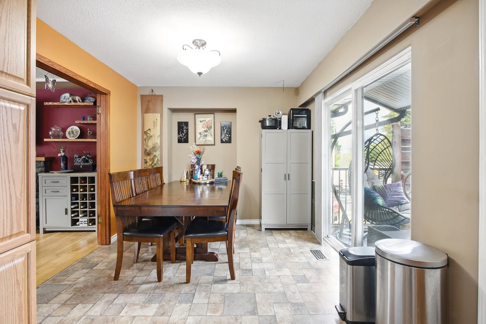 Photo 6 at 12380 216 Street, West Central, Maple Ridge Photo 6 at 12380 216 Street, West Central, Maple Ridge