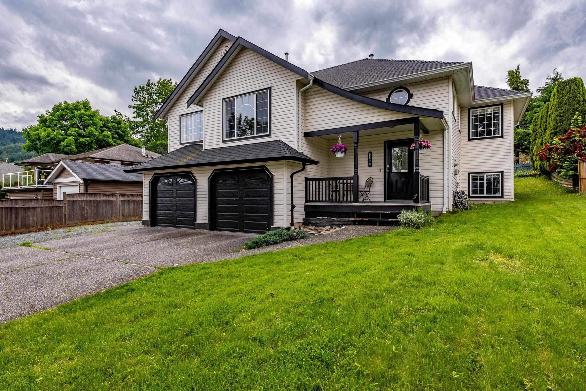 5628 Thornhill Street, Promontory, Sardis photo 3