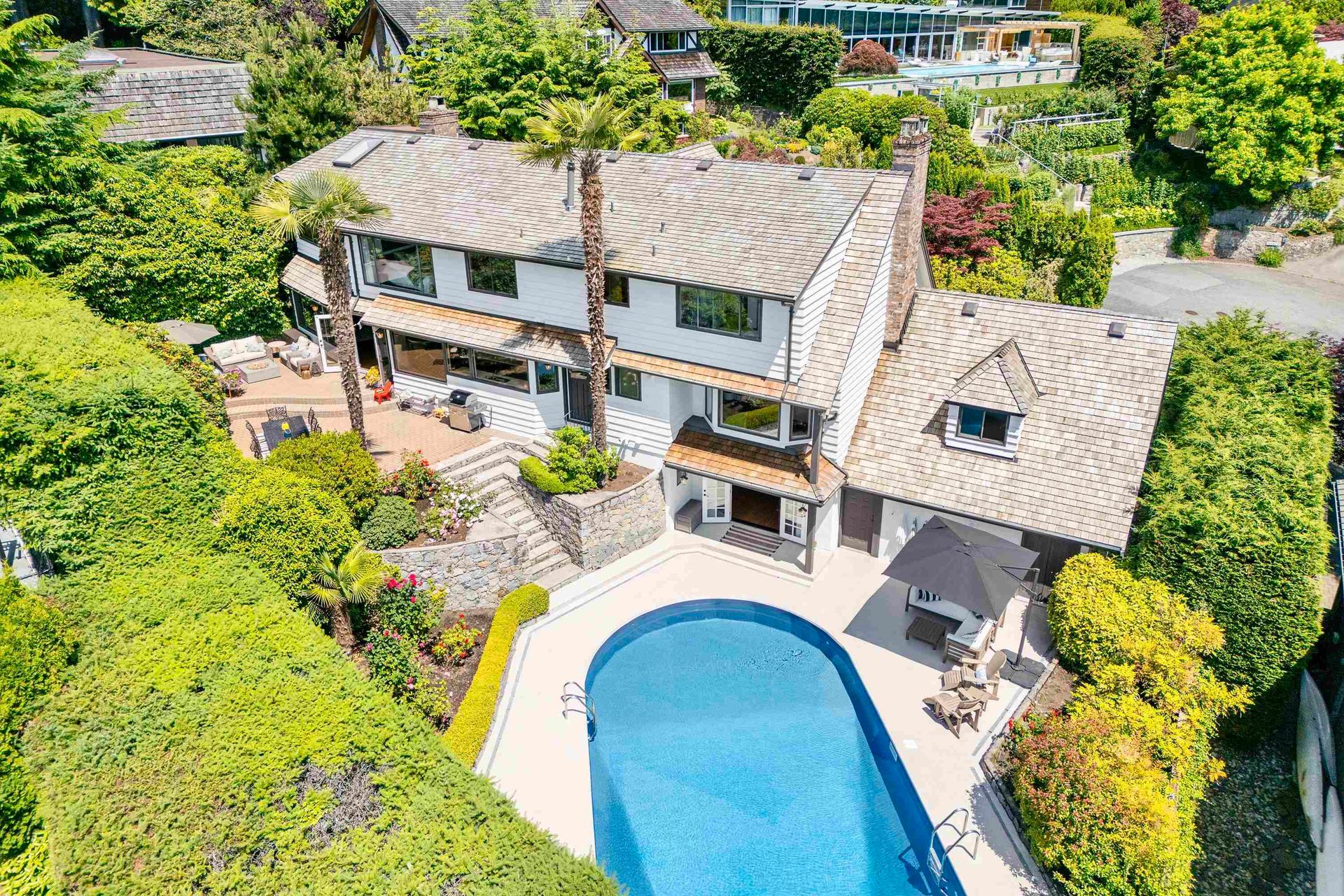 Photo 38 at 3047 Spencer Close, Altamont, West Vancouver