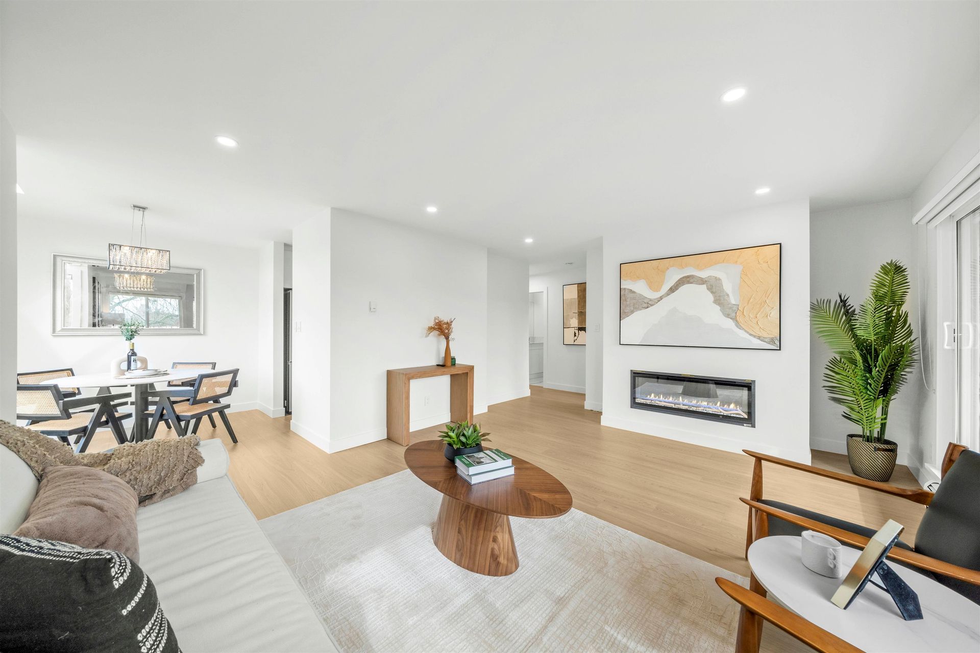 316 - 8591 Westminster Highway1