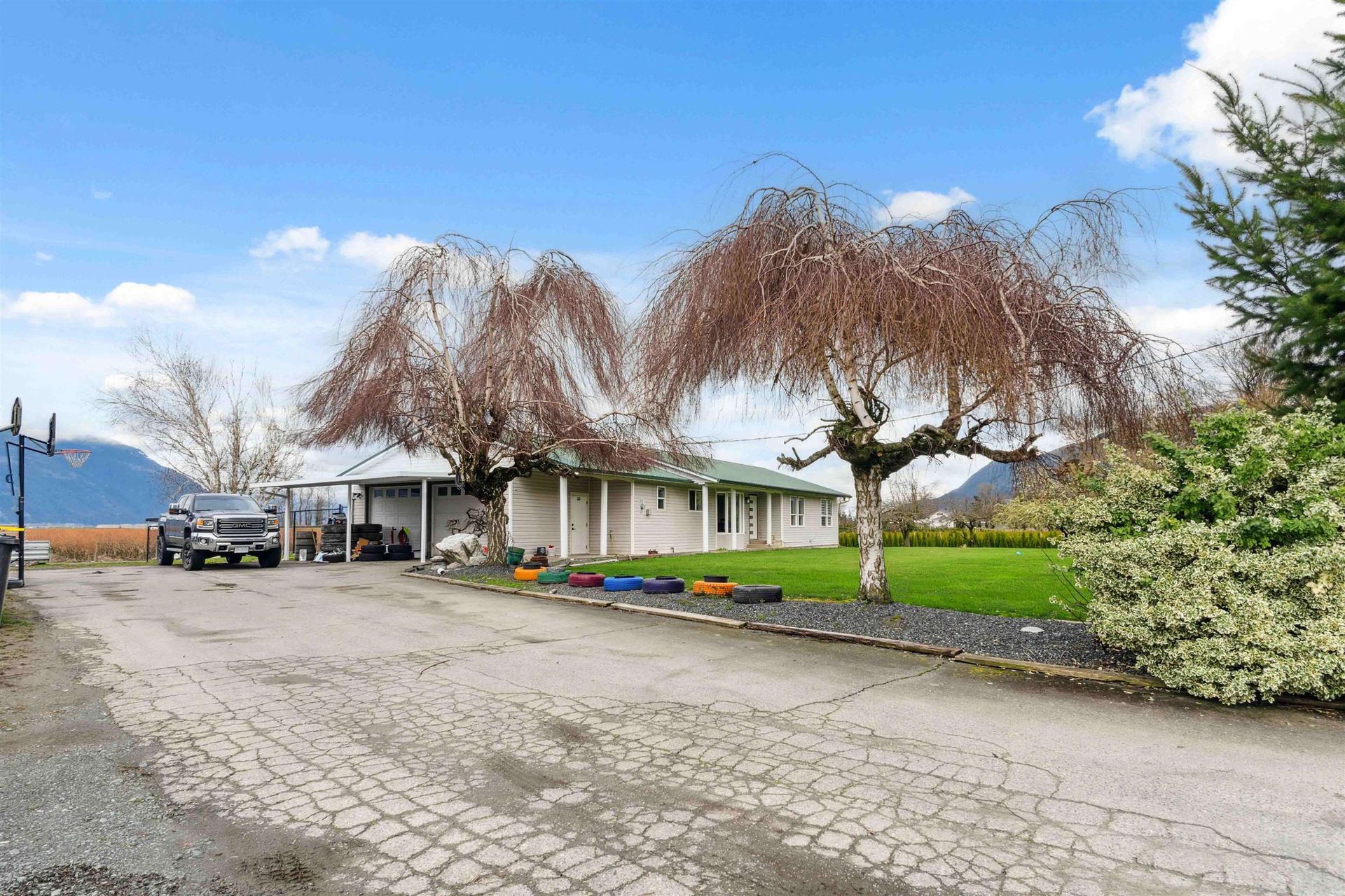 Photo 1 at 1885 Marion Road, Sumas Prairie, Abbotsford Photo 1 at 1885 Marion Road, Sumas Prairie, Abbotsford