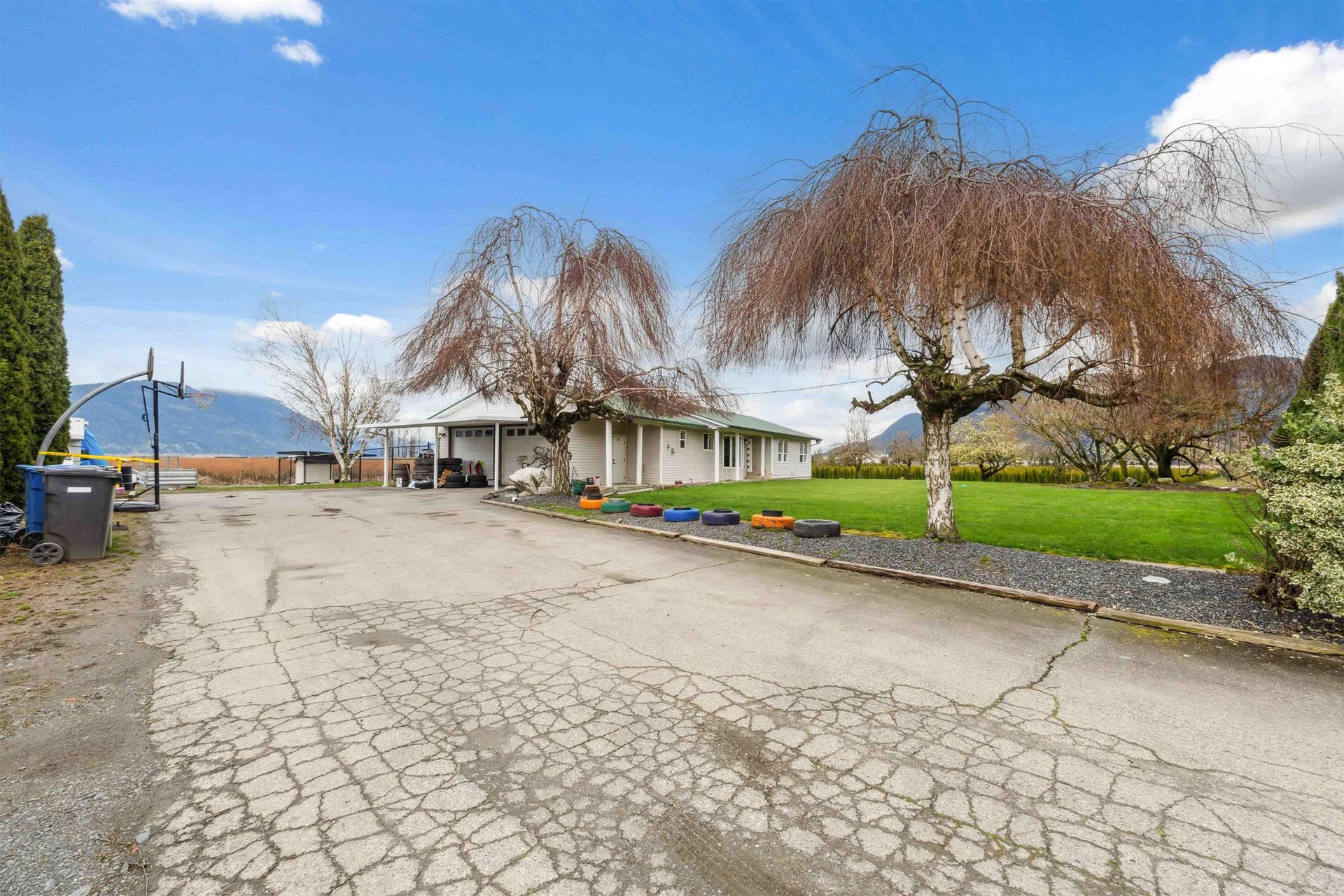 Photo 3 at 1885 Marion Road, Sumas Prairie, Abbotsford Photo 3 at 1885 Marion Road, Sumas Prairie, Abbotsford