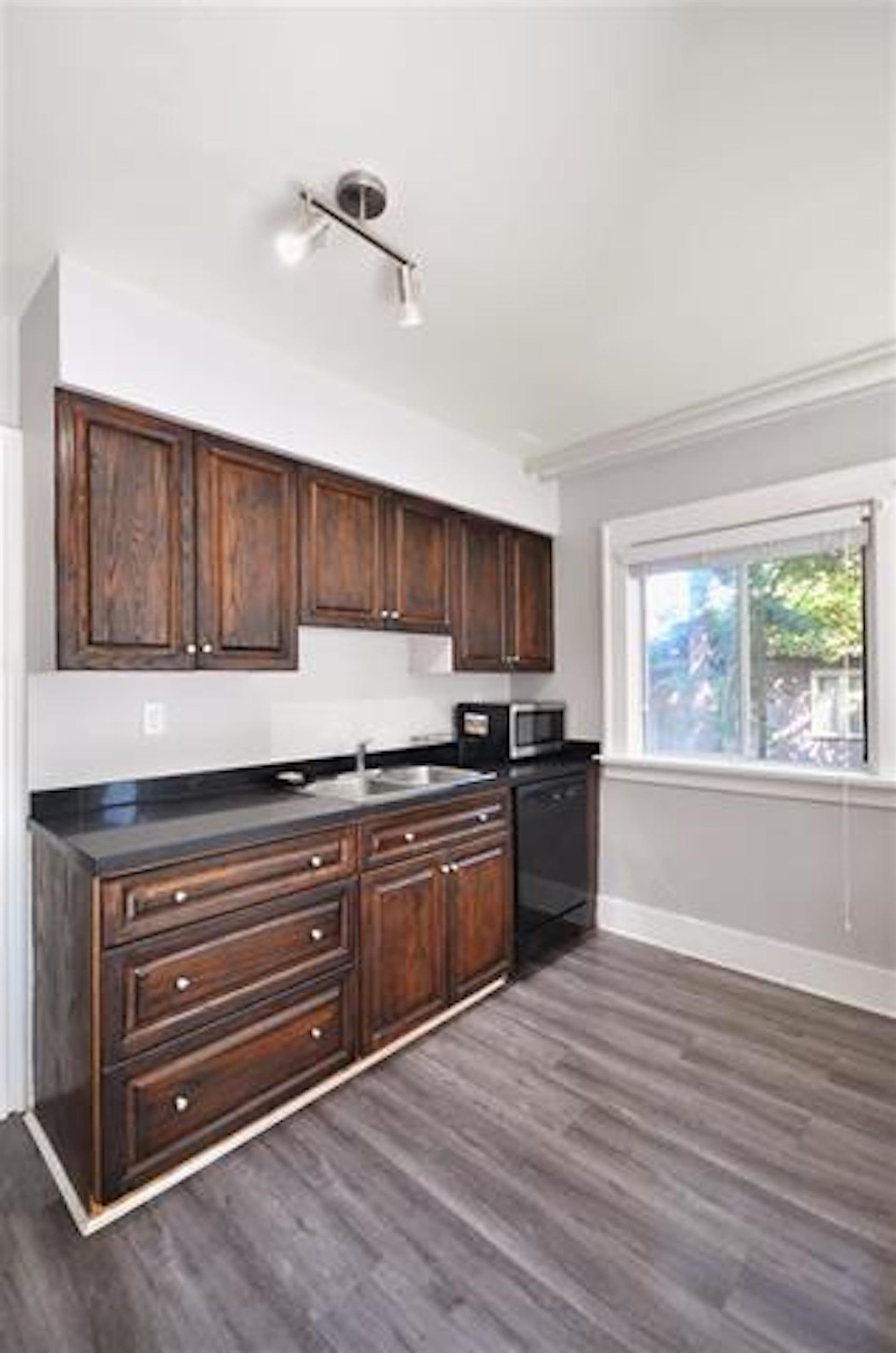 Photo 17 at 3716 W 16th Avenue, Dunbar, Vancouver West Photo 17 at 3716 W 16th Avenue, Dunbar, Vancouver West