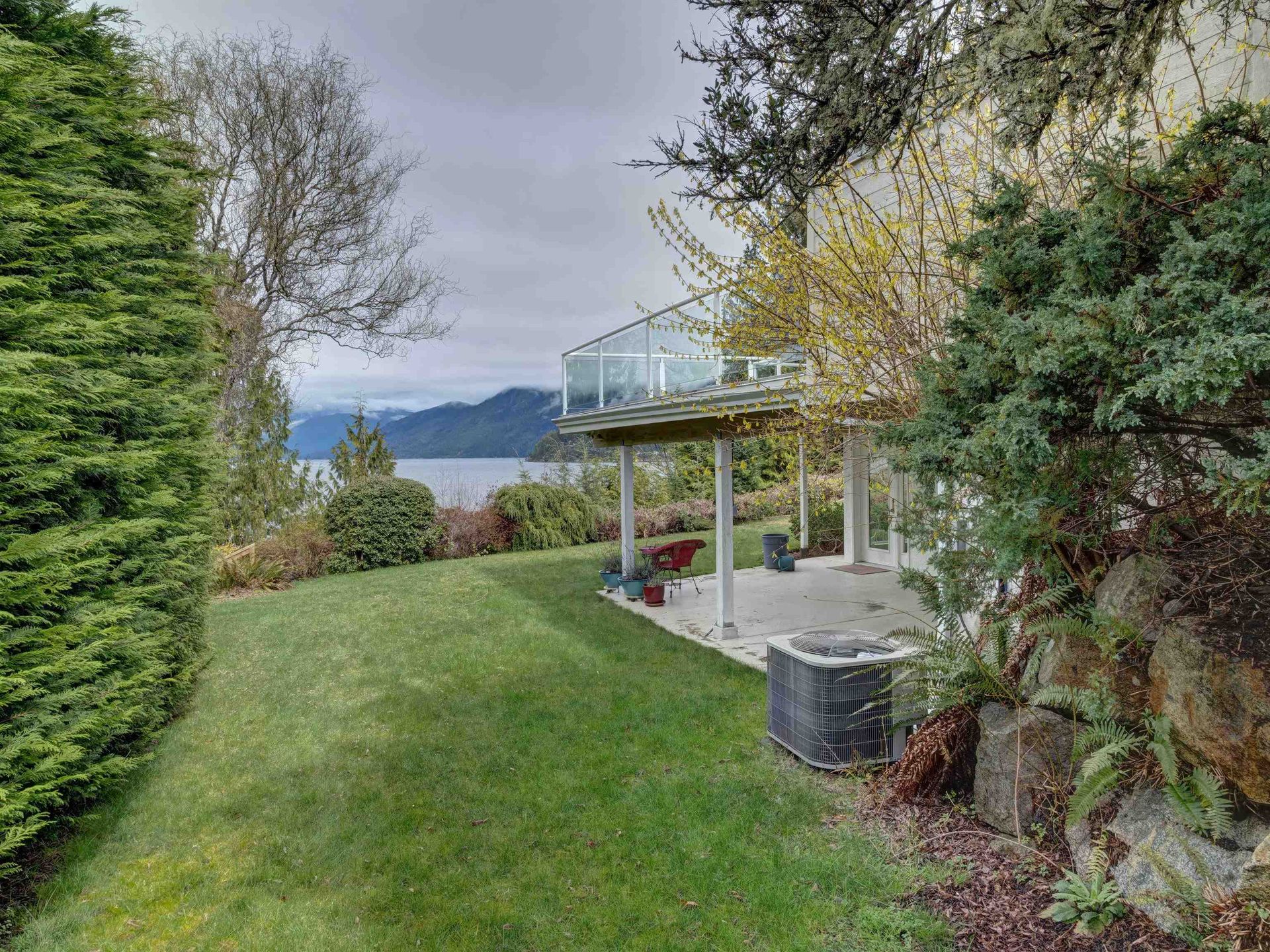 Photo 7 at 6484 N Gale Avenue, Sechelt District, Sunshine Coast Photo 7 at 6484 N Gale Avenue, Sechelt District, Sunshine Coast