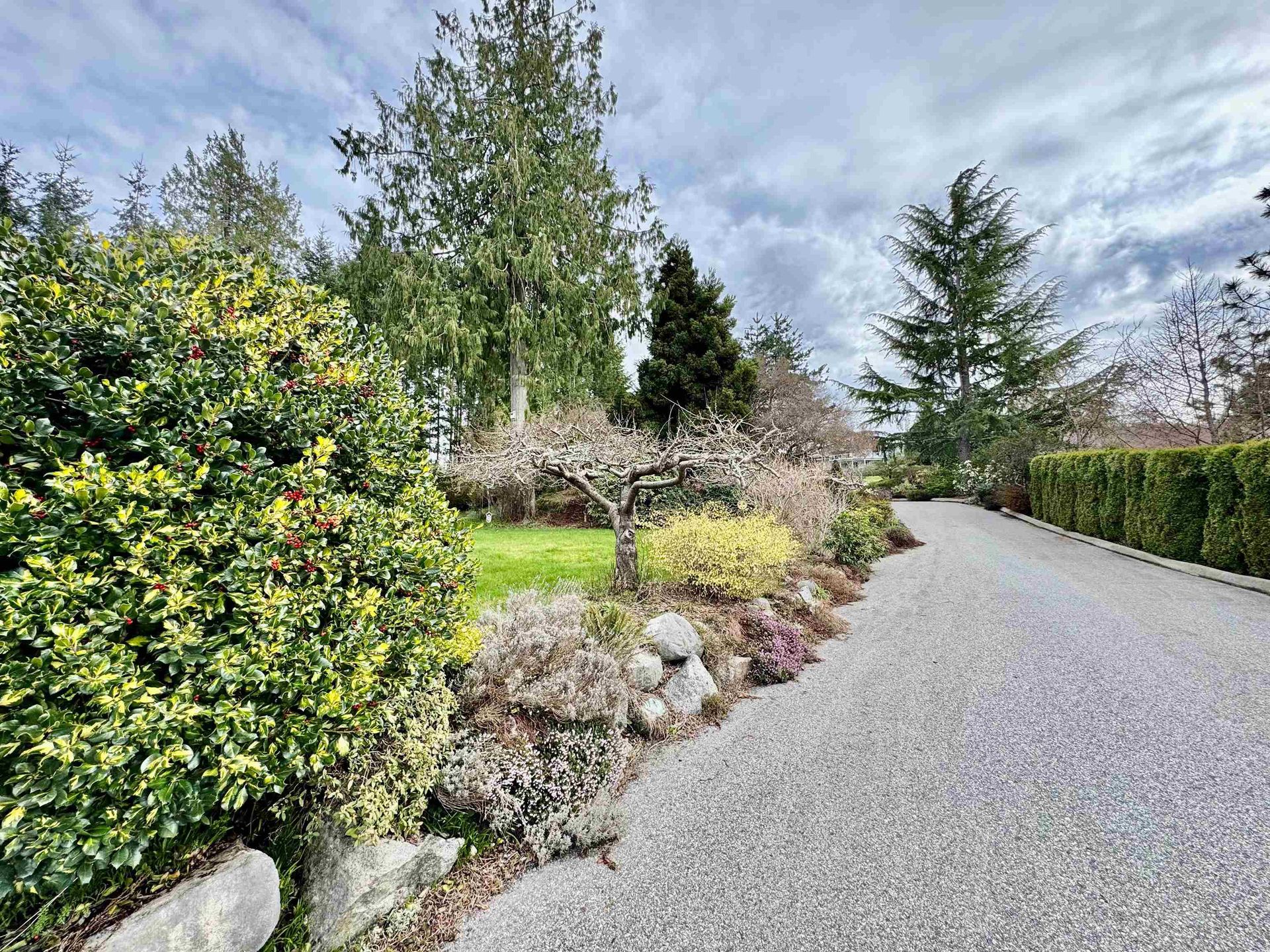 Photo 12 at 6484 N Gale Avenue, Sechelt District, Sunshine Coast Photo 12 at 6484 N Gale Avenue, Sechelt District, Sunshine Coast