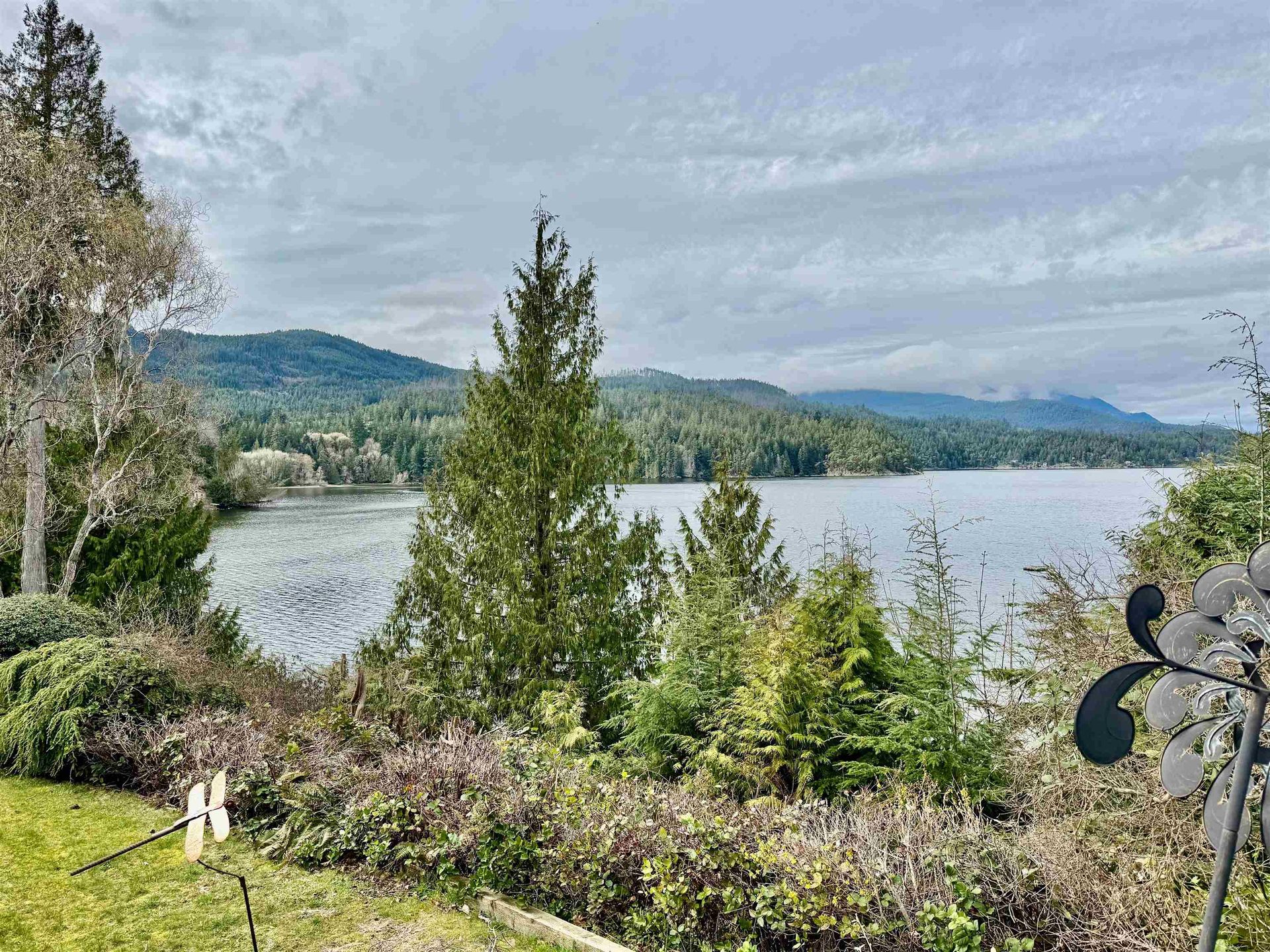 Photo 14 at 6484 N Gale Avenue, Sechelt District, Sunshine Coast Photo 14 at 6484 N Gale Avenue, Sechelt District, Sunshine Coast