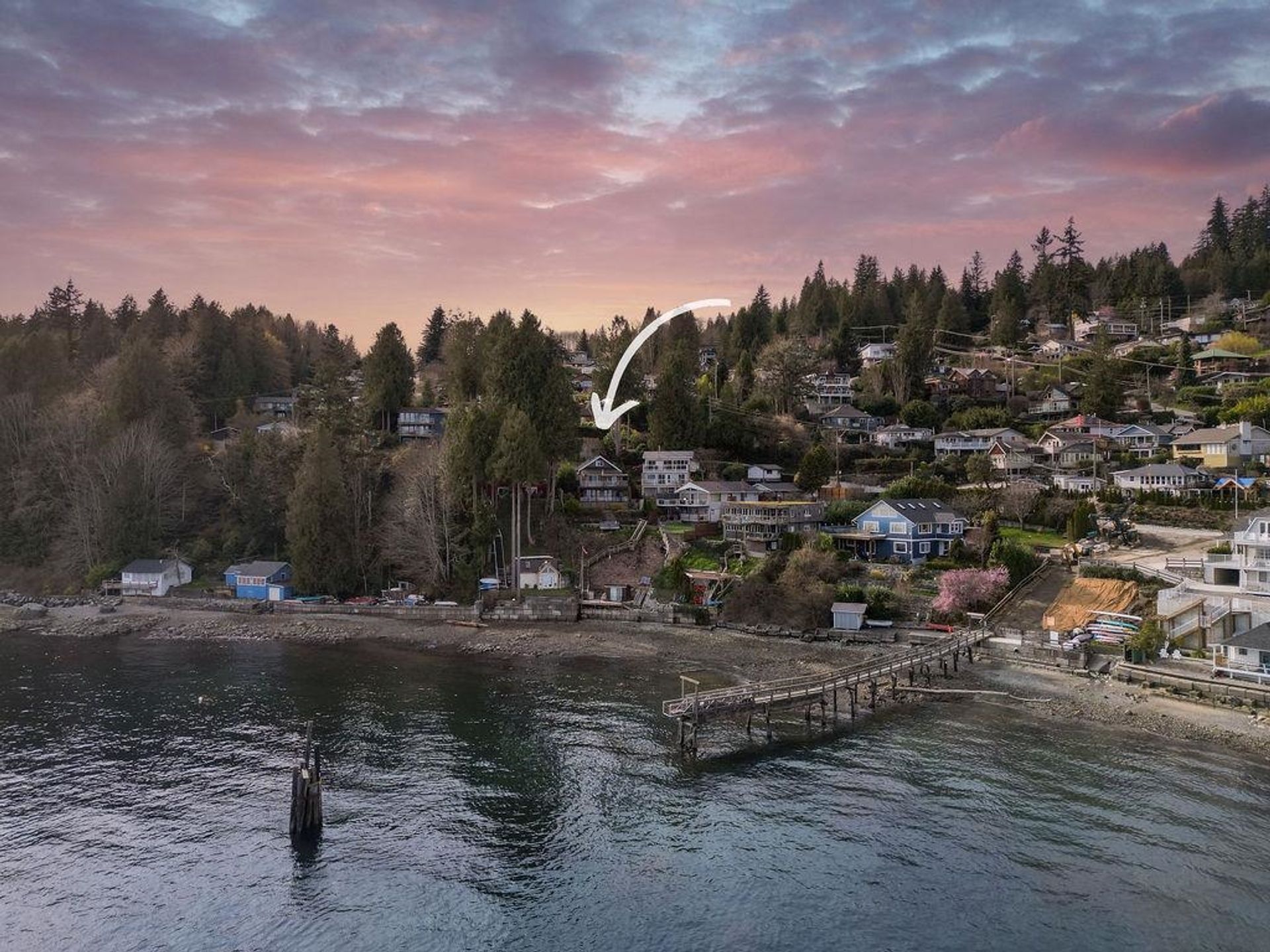 Photo 1 at 790 Marine Drive, Gibsons & Area, Sunshine Coast Photo 1 at 790 Marine Drive, Gibsons & Area, Sunshine Coast