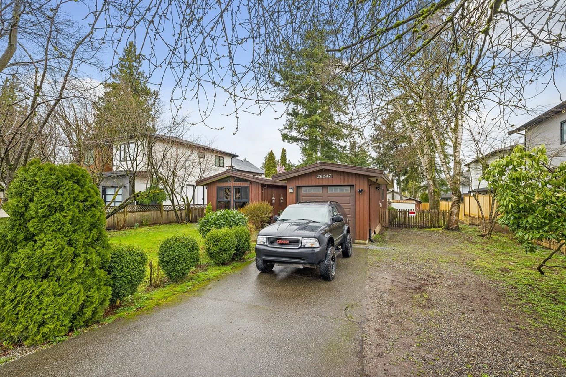 20247 98 Avenue, Walnut Grove, Langley  by Brian Rhys | REALTOR® - Royal LePage Sussex 20247 98 Avenue, Walnut Grove, Langley