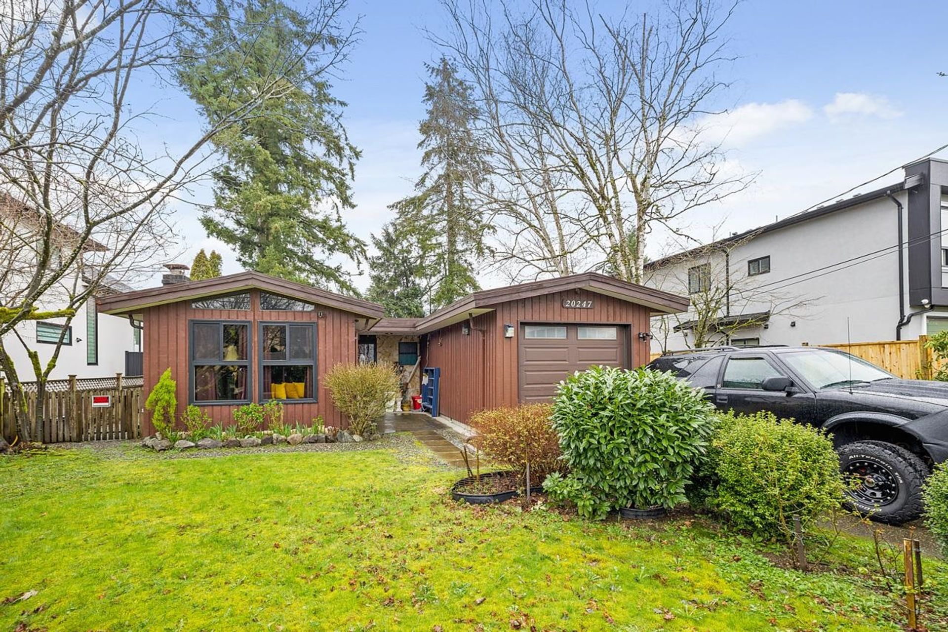Photo 3 at 20247 98 Avenue, Walnut Grove, Langley Photo 3 at 20247 98 Avenue, Walnut Grove, Langley