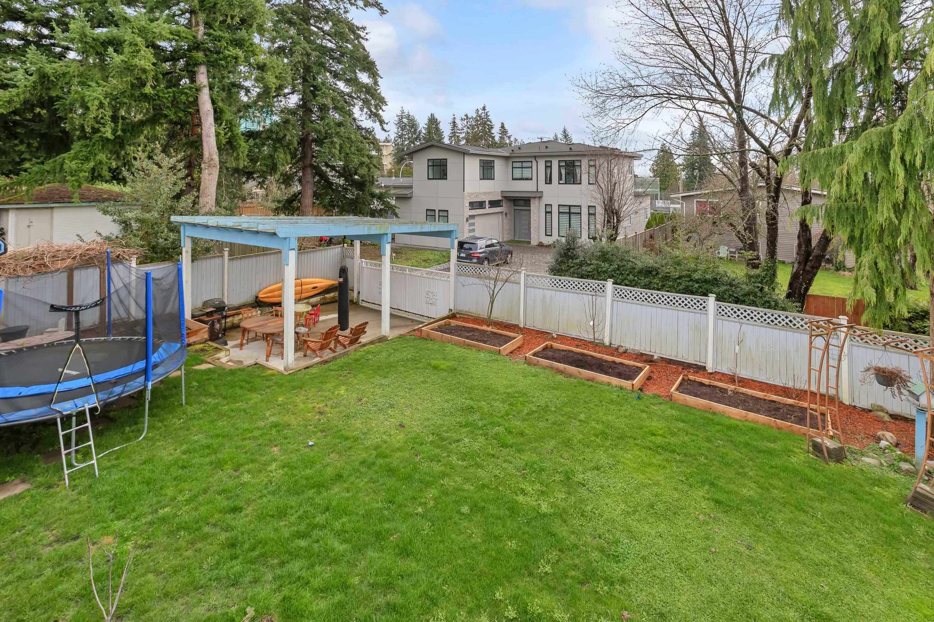 Photo 13 at 14710 16a Avenue, Sunnyside Park Surrey, South Surrey White Rock Photo 13 at 14710 16a Avenue, Sunnyside Park Surrey, South Surrey White Rock
