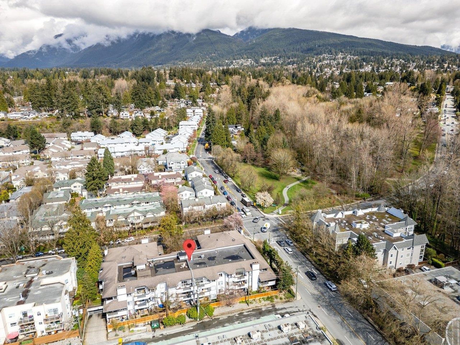 Photo 2 at 310 - 809 W 16th Street, Mosquito Creek, North Vancouver