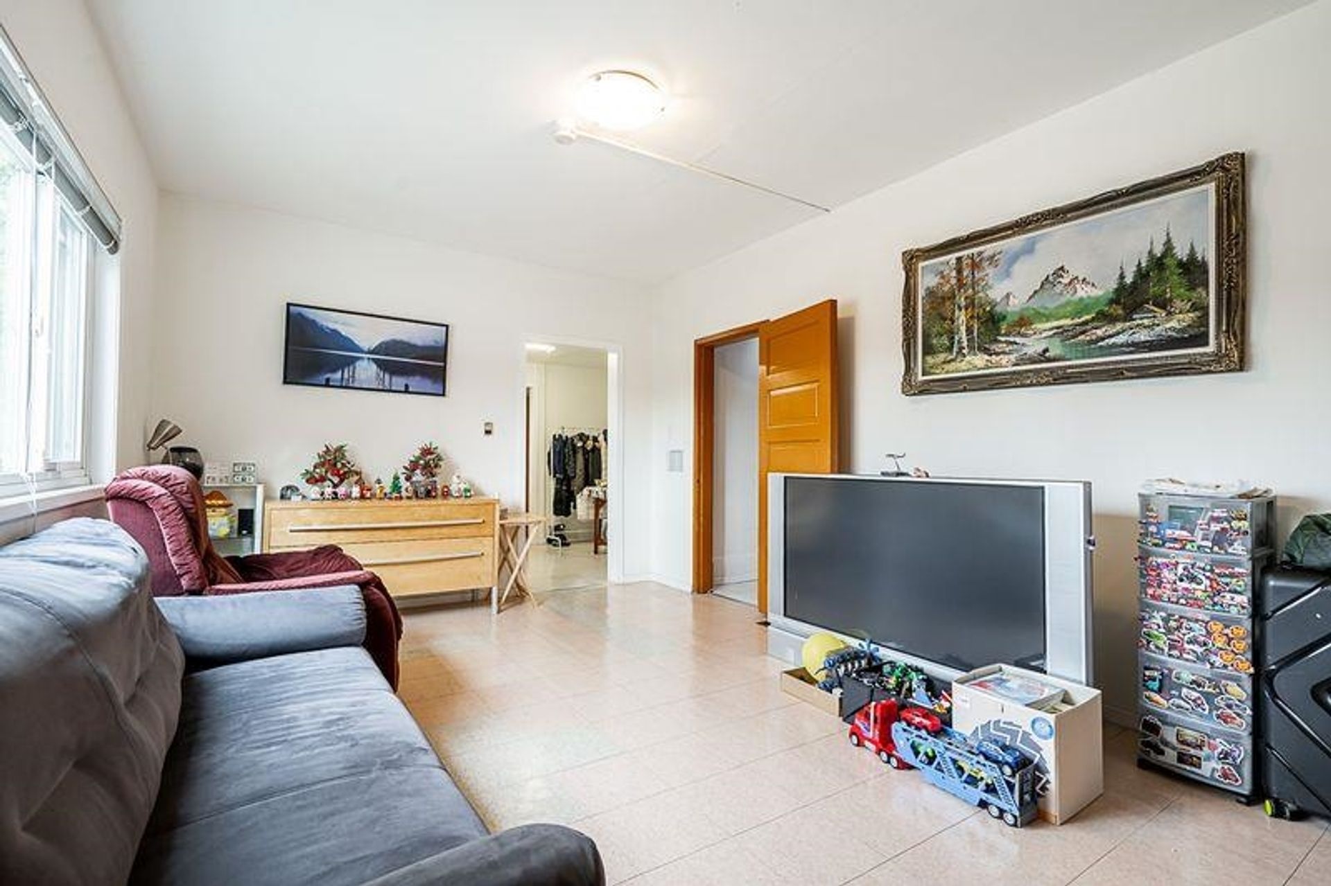 Photo 5 at 3947 Knight Street, Knight, Vancouver East Photo 5 at 3947 Knight Street, Knight, Vancouver East