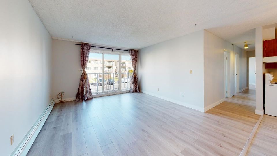 Photo 11 at 213 - 7240 Lindsay Road, Granville, Richmond