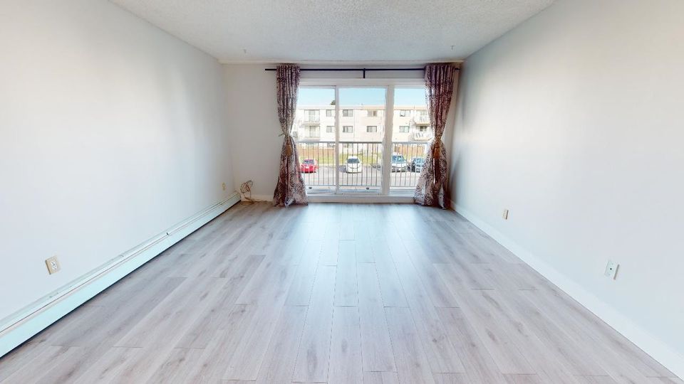 Photo 14 at 213 - 7240 Lindsay Road, Granville, Richmond