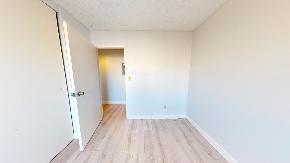 Photo 17 at 213 - 7240 Lindsay Road, Granville, Richmond