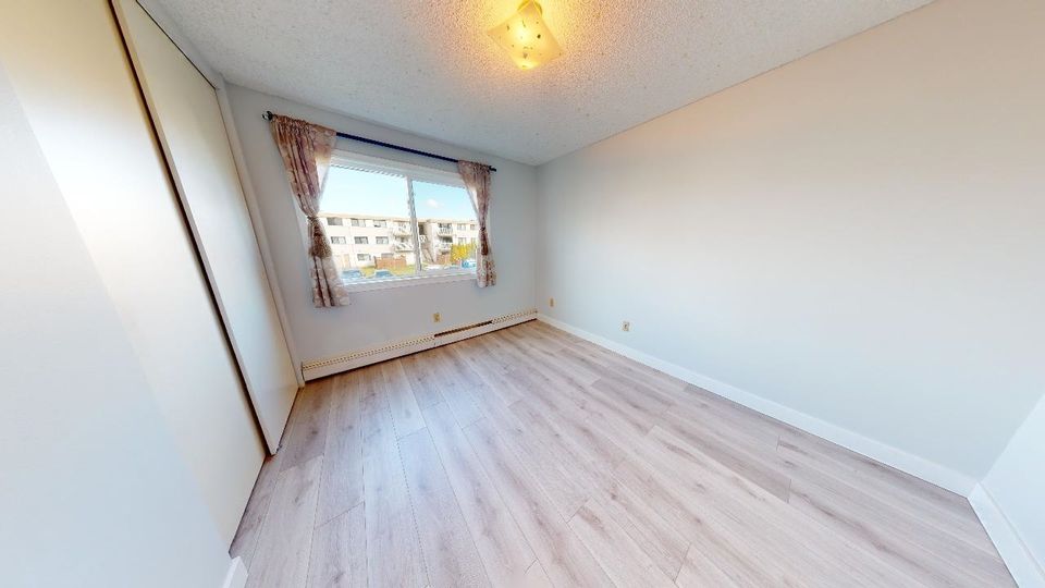 Photo 18 at 213 - 7240 Lindsay Road, Granville, Richmond