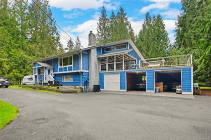 Photo 11 at 666 Qualicum Road, Oceanside