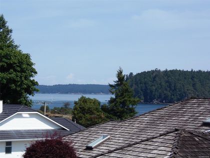 Photo 4 at 1320 Ivy Lane, Nanaimo