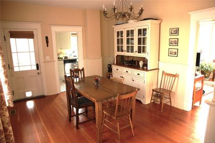 Photo 6 at 1741 Duchess Street, Jubilee, Victoria