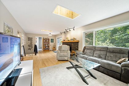 Photo 5 at 4739 N Island Highway, Comox Valley