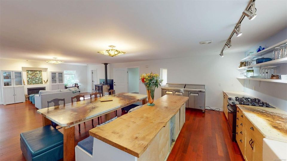 Photo 6 at 9891 Spalding Road, Pender Island, Gulf Islands