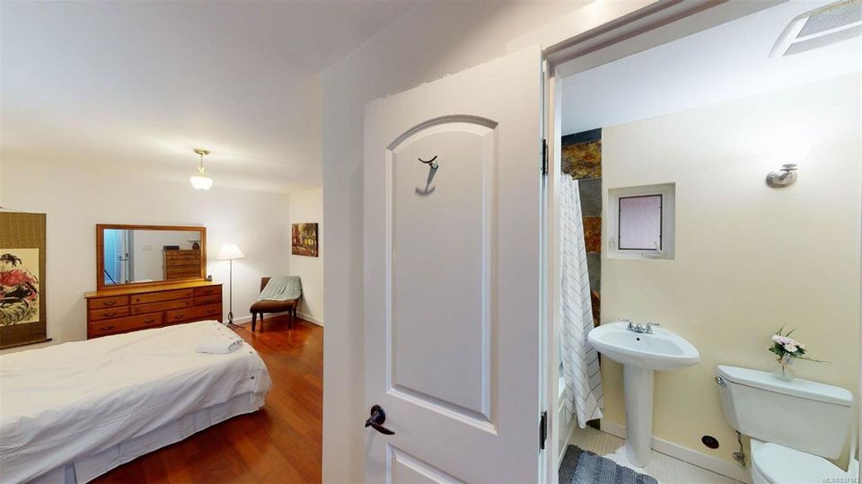 Photo 18 at 9891 Spalding Road, Pender Island, Gulf Islands