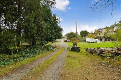 Photo 6 at 567 Windthrop Road, Latoria, Colwood