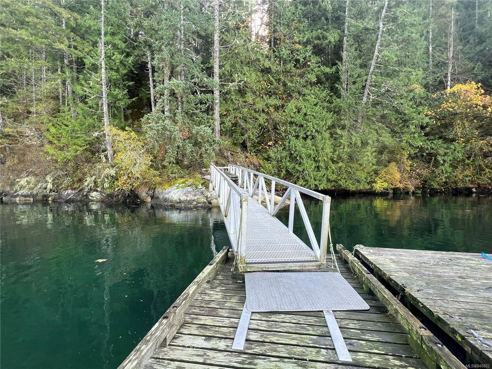 Photo 5 at Lot 1 Owen Bay, Small Islands (Campbell River Area), Islands