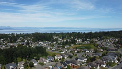 Photo 1 at 678 Mariner Drive, Willow Point, Campbell River