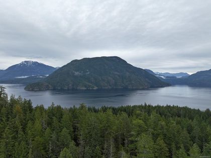 Photo 15 at 18 Rendezvous Island, Small Islands (Campbell River Area), Islands