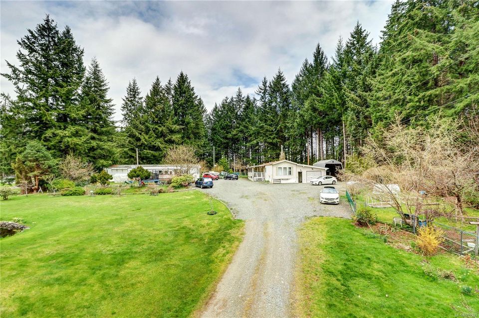 Photo 4 at A & B - 2826 Bruce Road, Merville Black Creek, Comox Valley